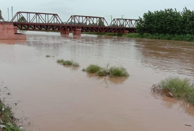 Flood Alert for Villages Near Shahabad Markanda