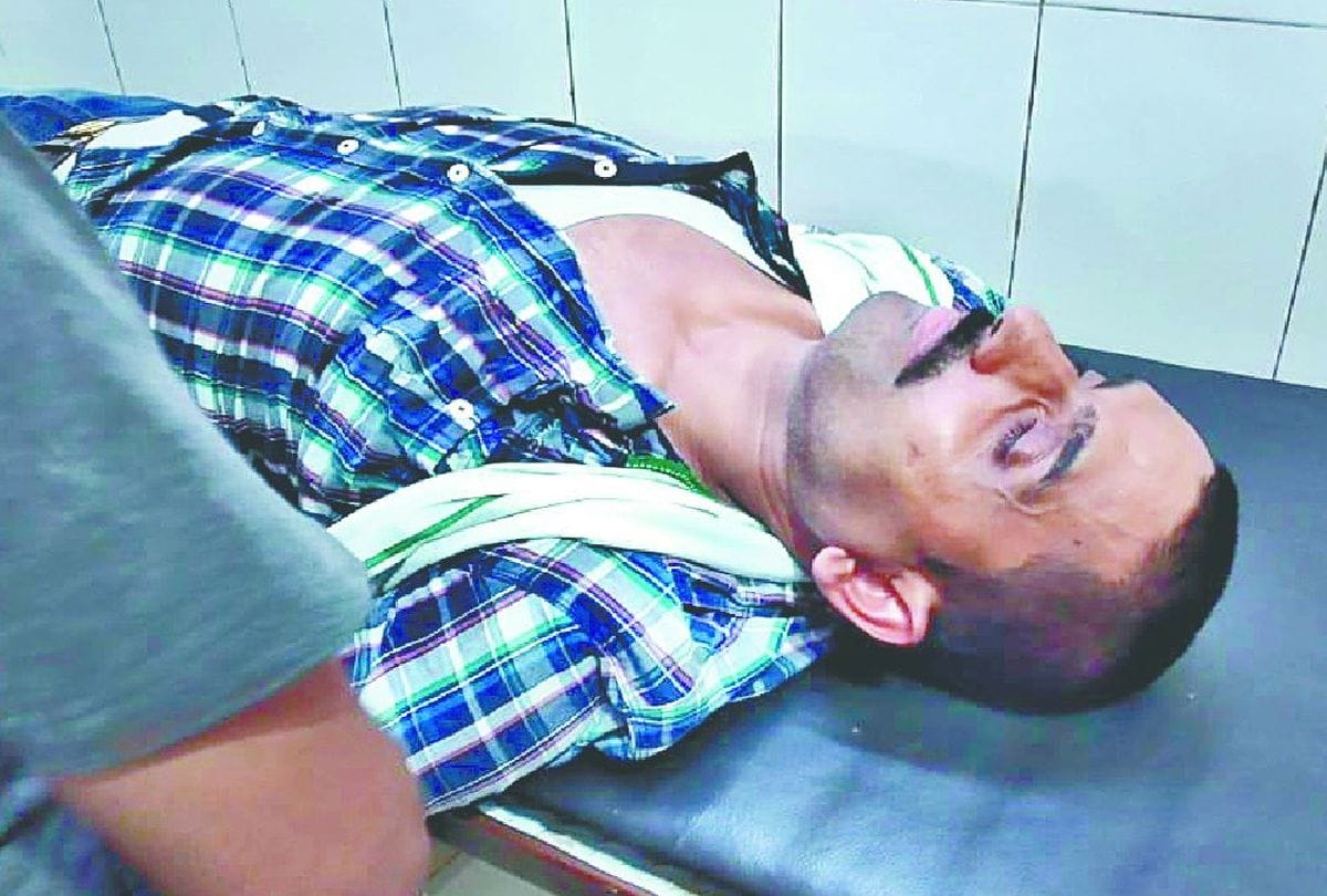 SP leader attempted suicide in mainpuri