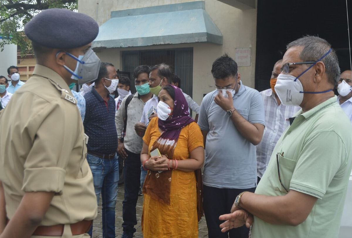 Yogita Gautam Agra Murder Case News: Agra Police could not find revolver and blood stained clothes