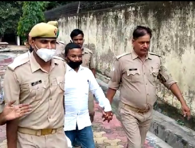 Police was searching for this infamous criminal for one and a half years, dramatically surrendered in Gangster Court