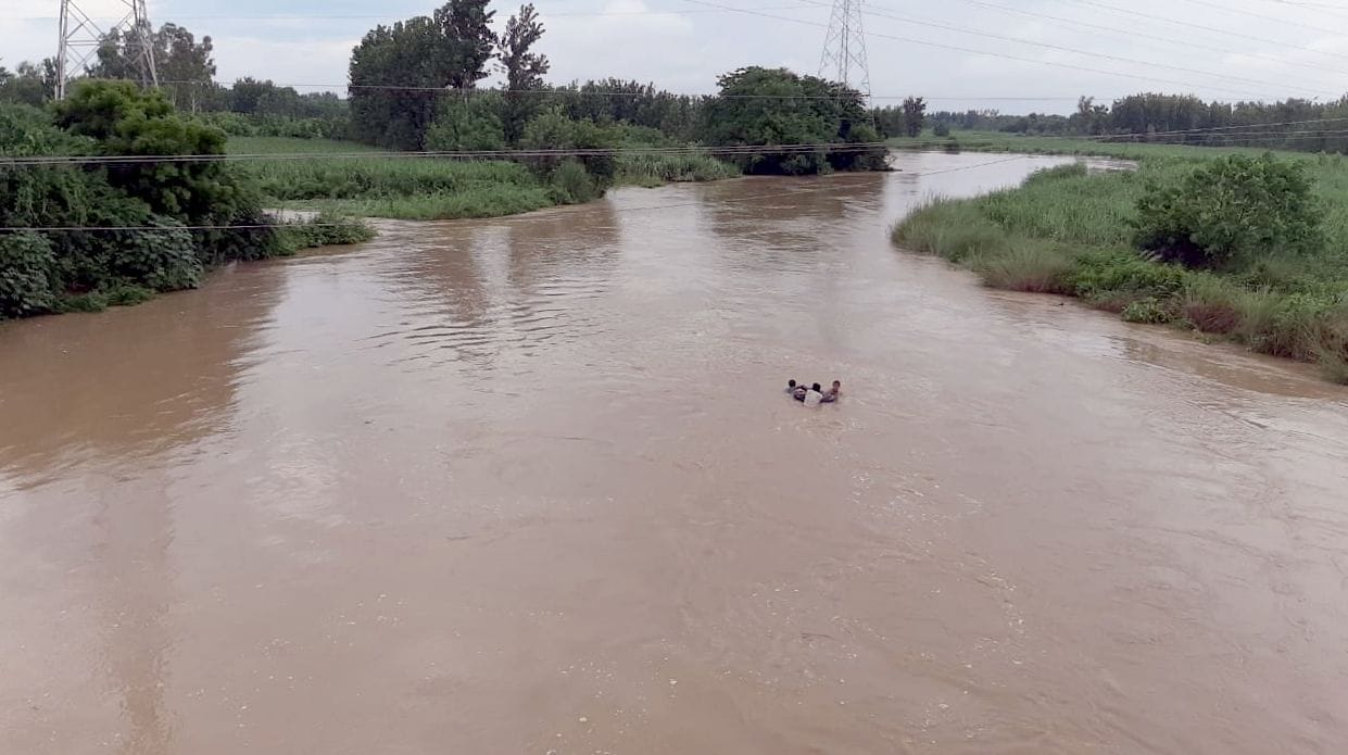 Rains in rivers due to rain on mountains
