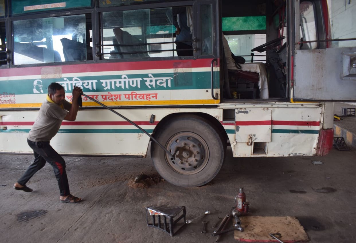 bus