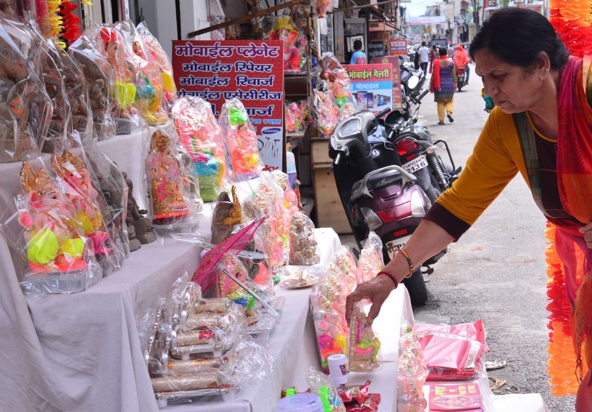 There was a lot of sale of Ganesh idols