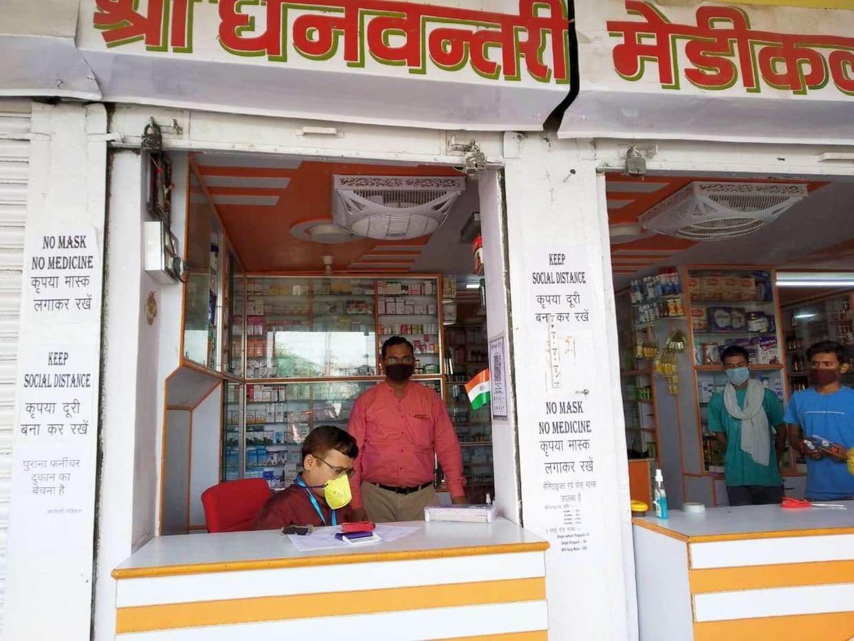 Drug inspector filled four samples from the medical store in mahoba
