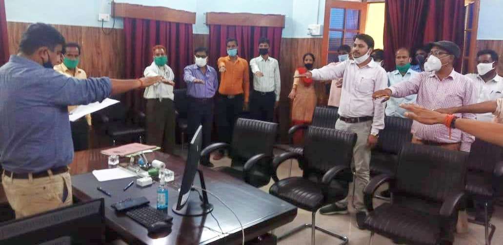 Former Prime Minister's birth anniversary celebrated as Sadbhavna Divas in mahoba