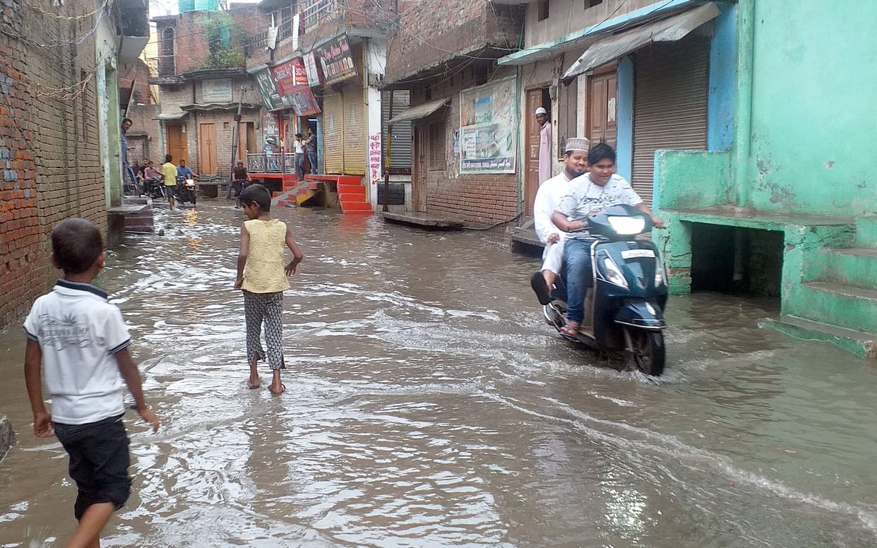 water logging after rain in sambhal