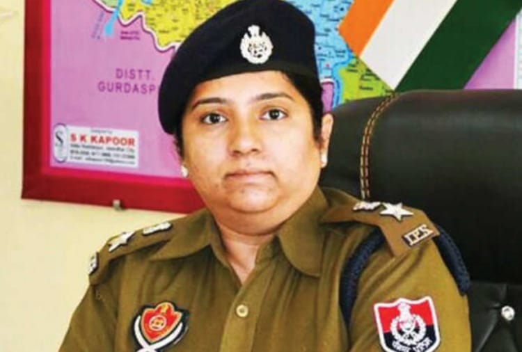 Punjab News in hindi: Five IPS and seven PPS officers transferred in Punjab