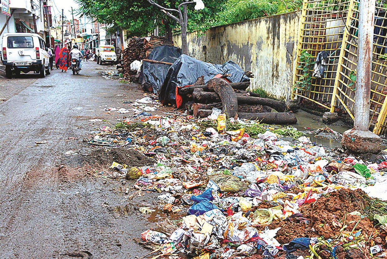 Uttarakhand news: garbage and construction debris will Uttarakhand: Now sitting at home, garbage and construction debris will pick during sitting at home