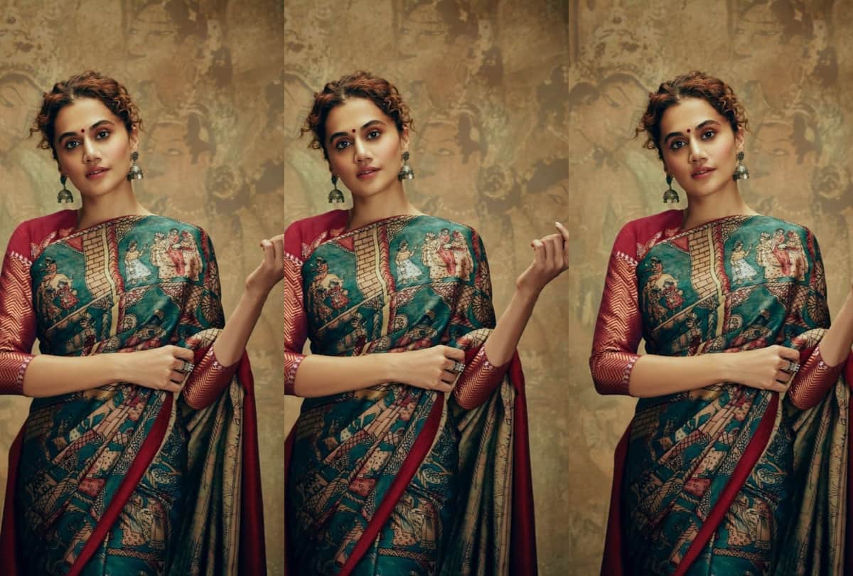 fashionable stylish blouse design image bollywood quirky style blouse latest blouse designs back and front neck