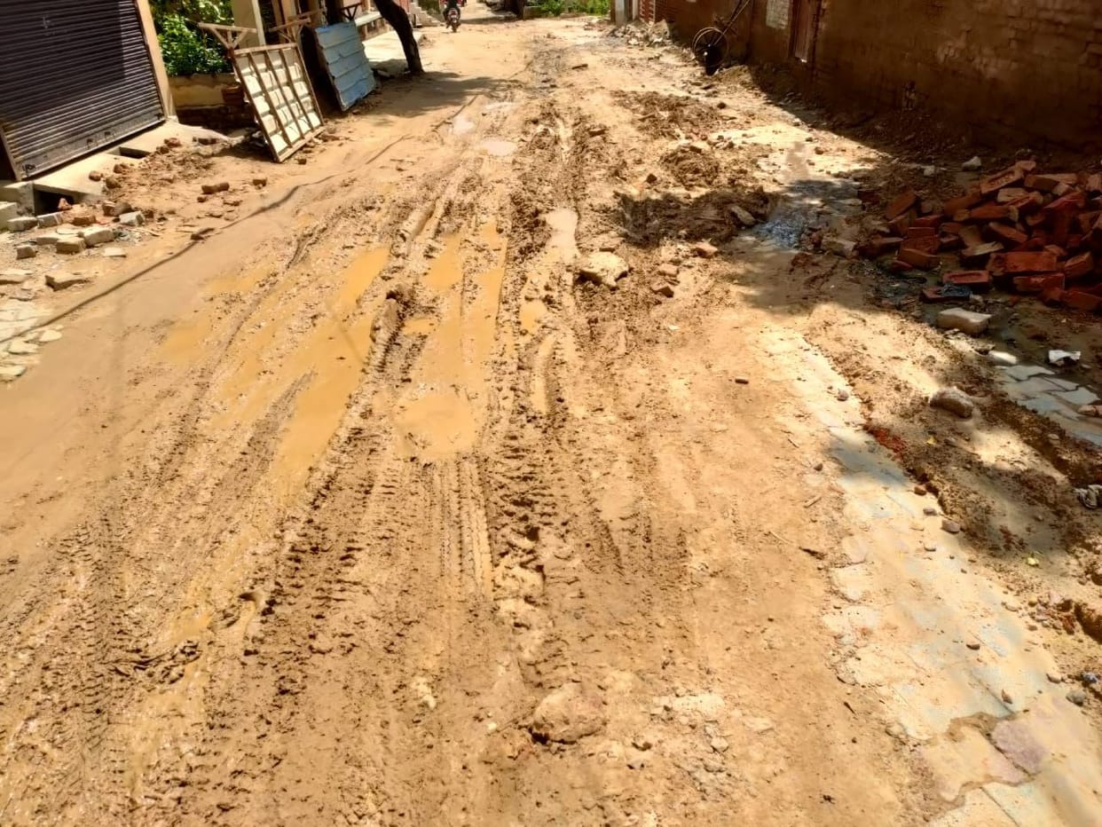 seaver,  line, constraction, road, mathura