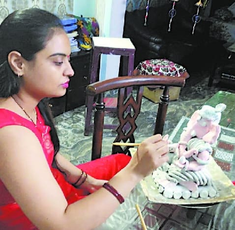 Ganesh idols are being made in homes with turmeric and flour
