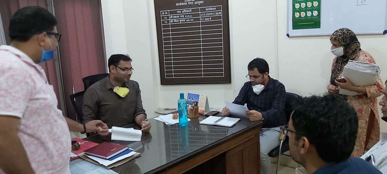 Opposition to shift shops, memorandum to Commissioner