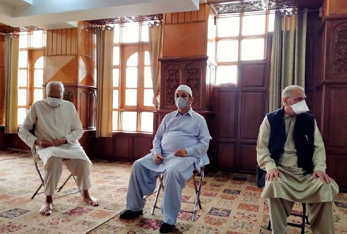 jammu and kashmir news in hindi, Farooq Abdullah tested the government's claims under pretext of meeting