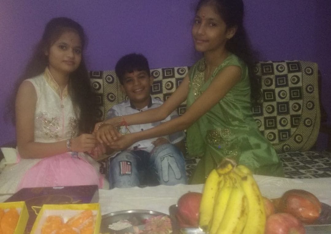 Samvedi and Kosmini Tiwari celebrated Raksha Bandhan festival on the hartala
