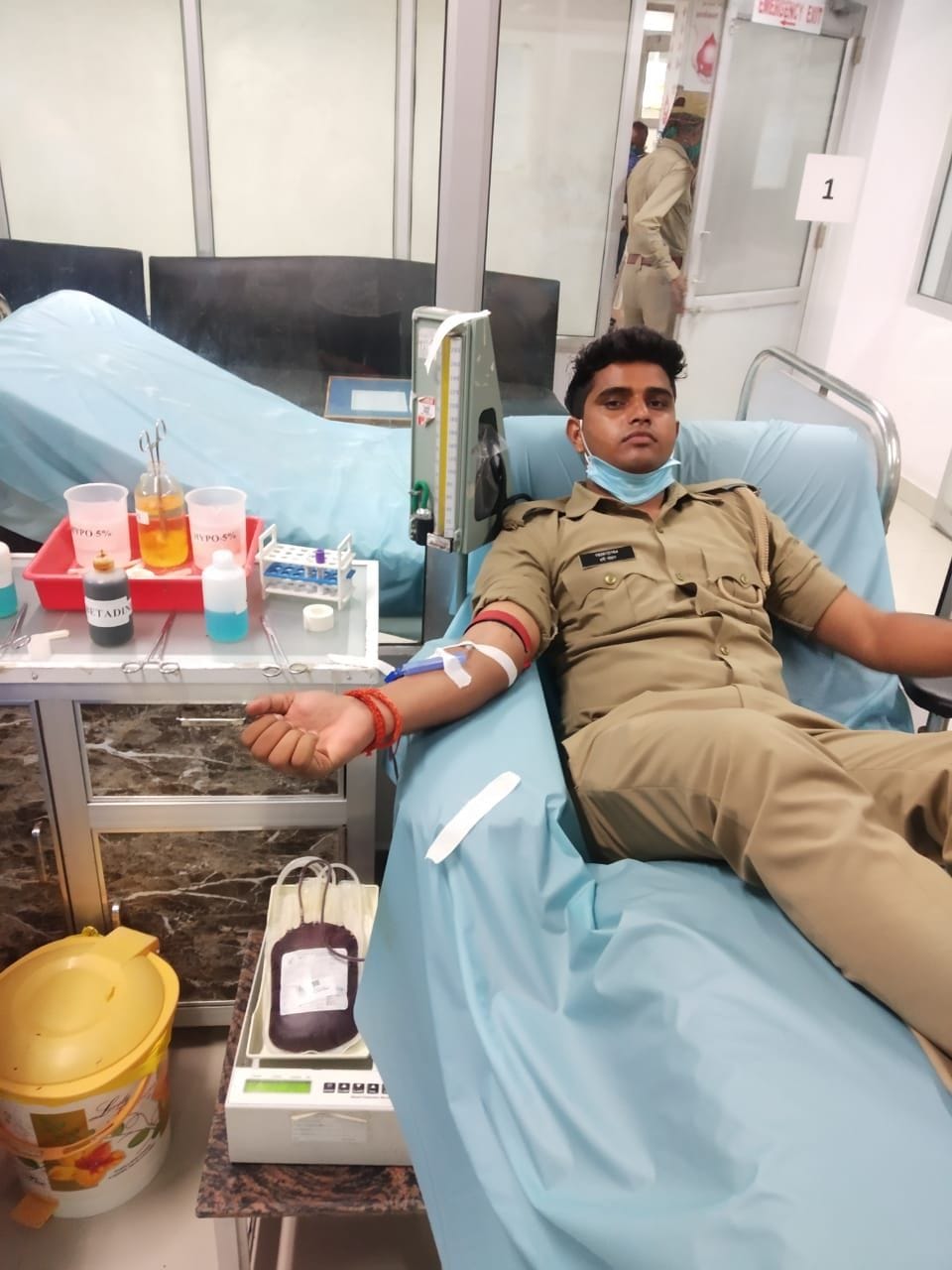 The soldier saved his life by giving blood to the injured