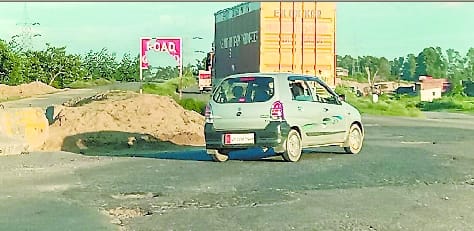 Delhi-Lucknow highway: journey from Bareilly to Lucknow became more dangerous in rain