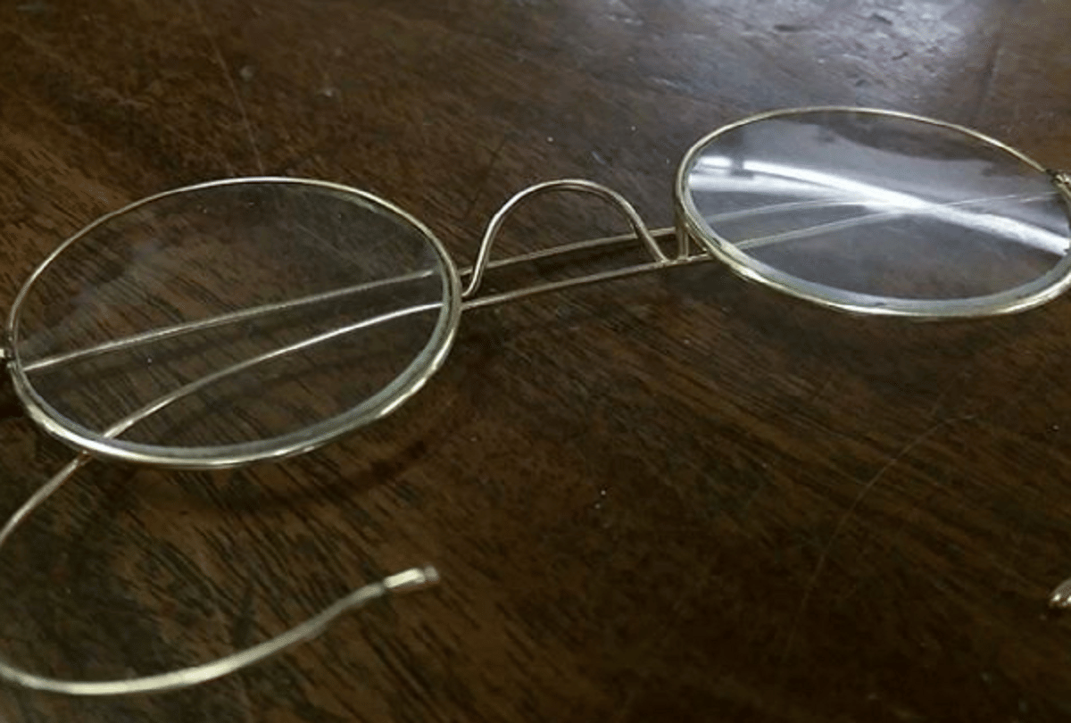 Fogging Issue in Glasses While Wearing Face Mask News in Hindi