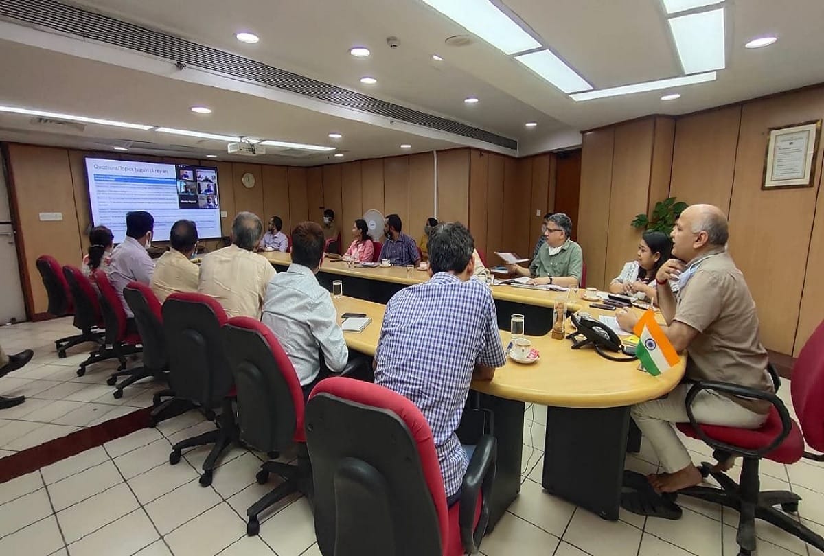 Dy CM Manish Sisodia holds joint review meeting on progress of work by committees on Delhi Education Board