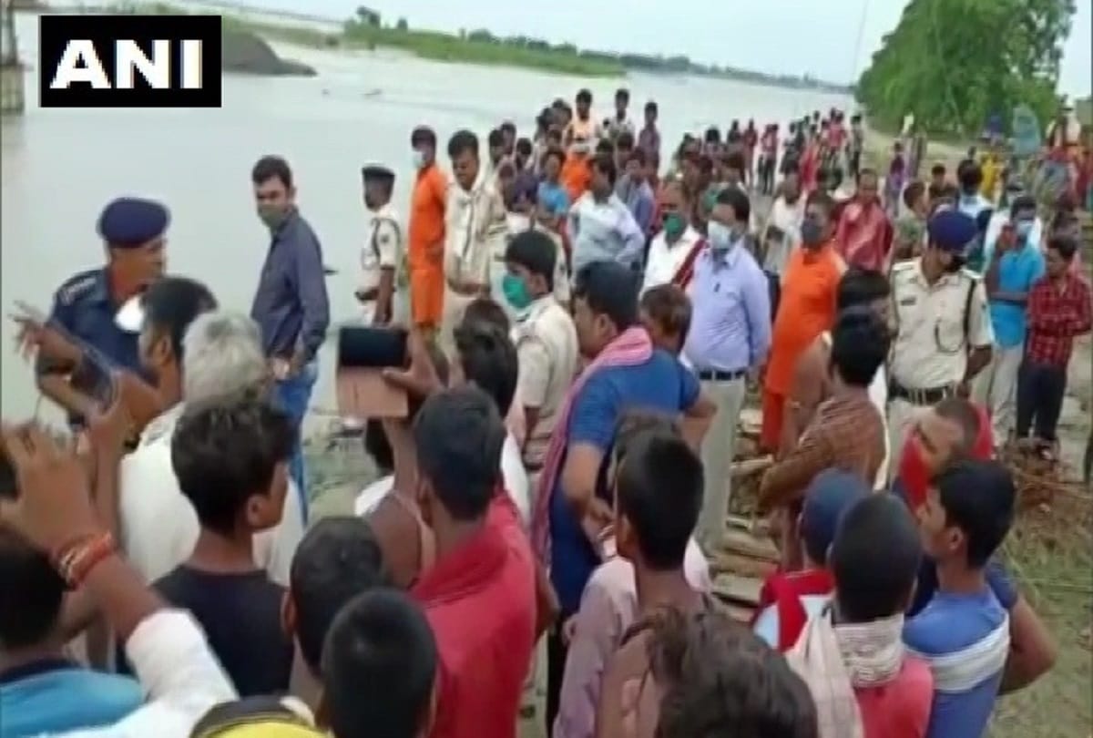 Three people missing after boat capsized in Kareh river in Samastipur, Bihar