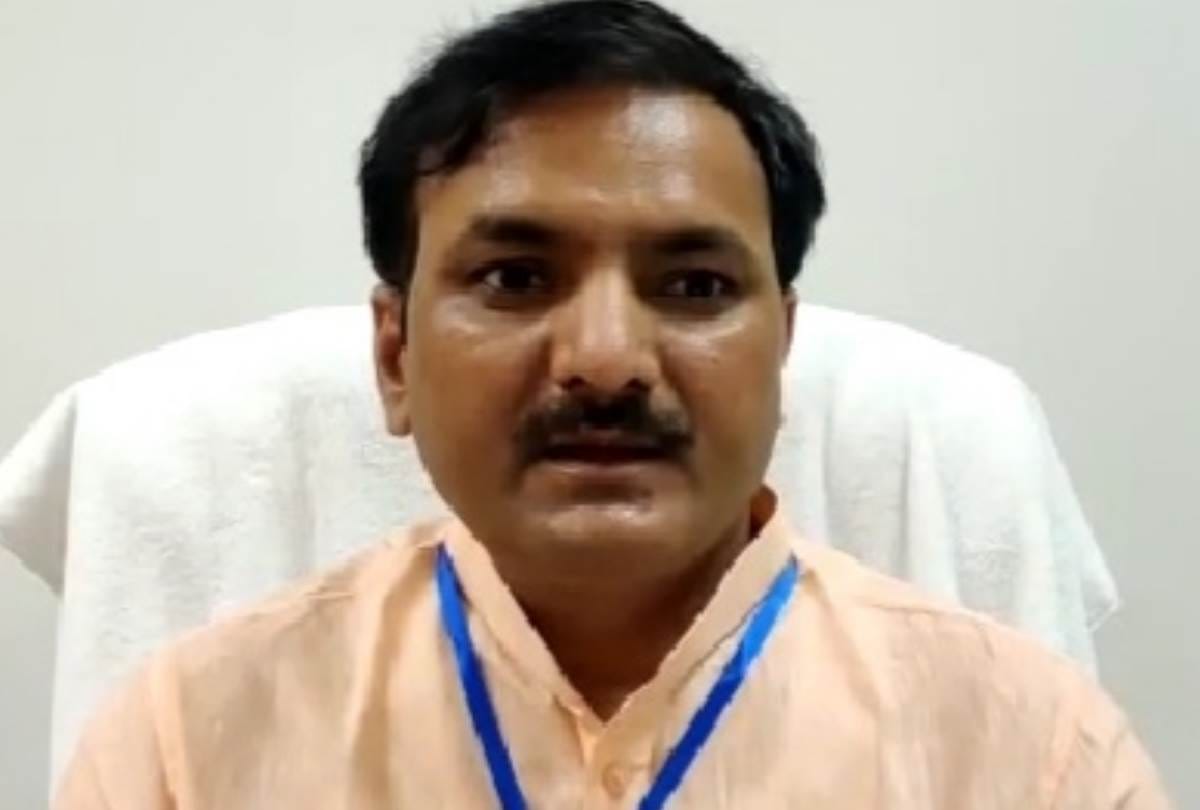 Minister of Basic Education dr satish chandra dwivedi visit gorakhpur