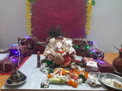 Ganesh Chaturthi 2020: Gajanan will reside at home in varanasi due to corona