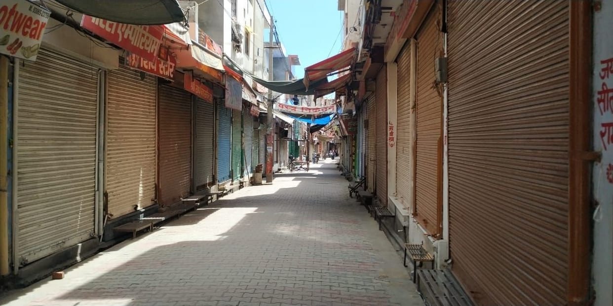 Businessmen remained confused after the decision of the government, the main market remained completely closed
