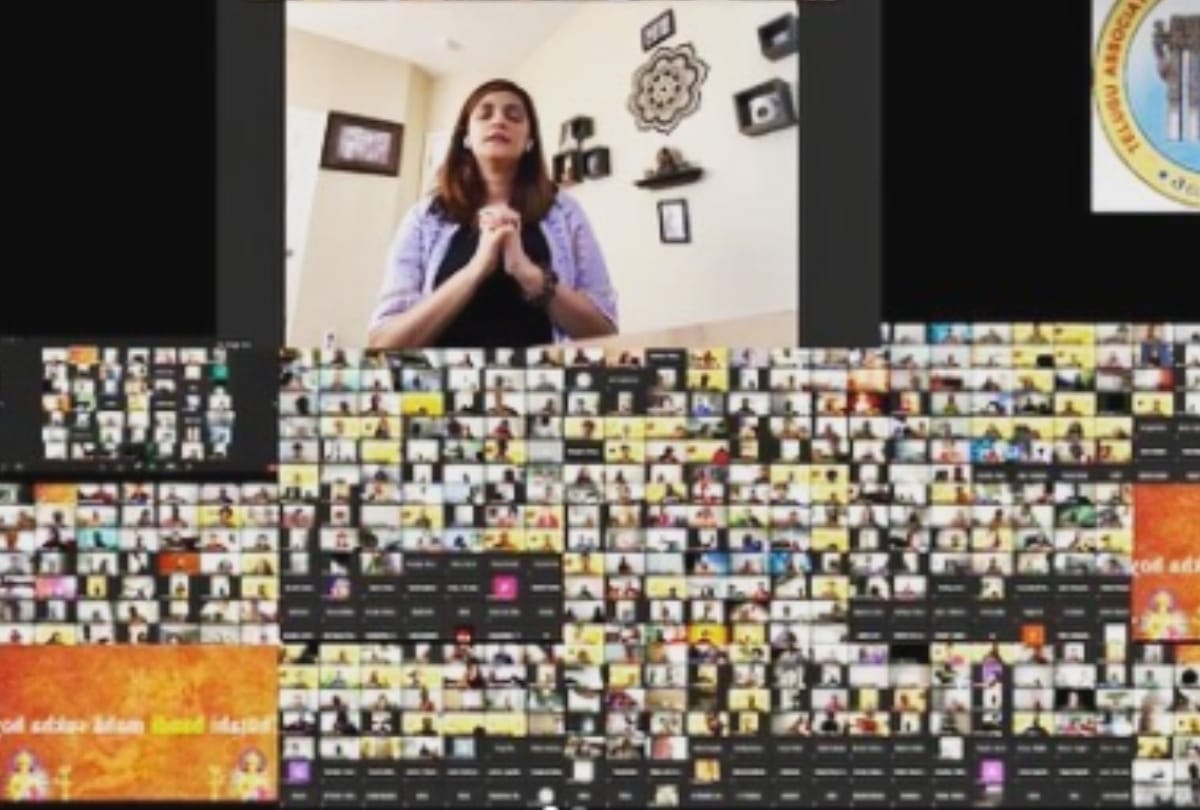 sushant singh rajput sister shweta singh kirti share actor prayer meet video