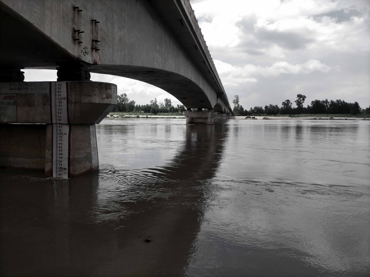 Yamuna's water level reaches near warning point