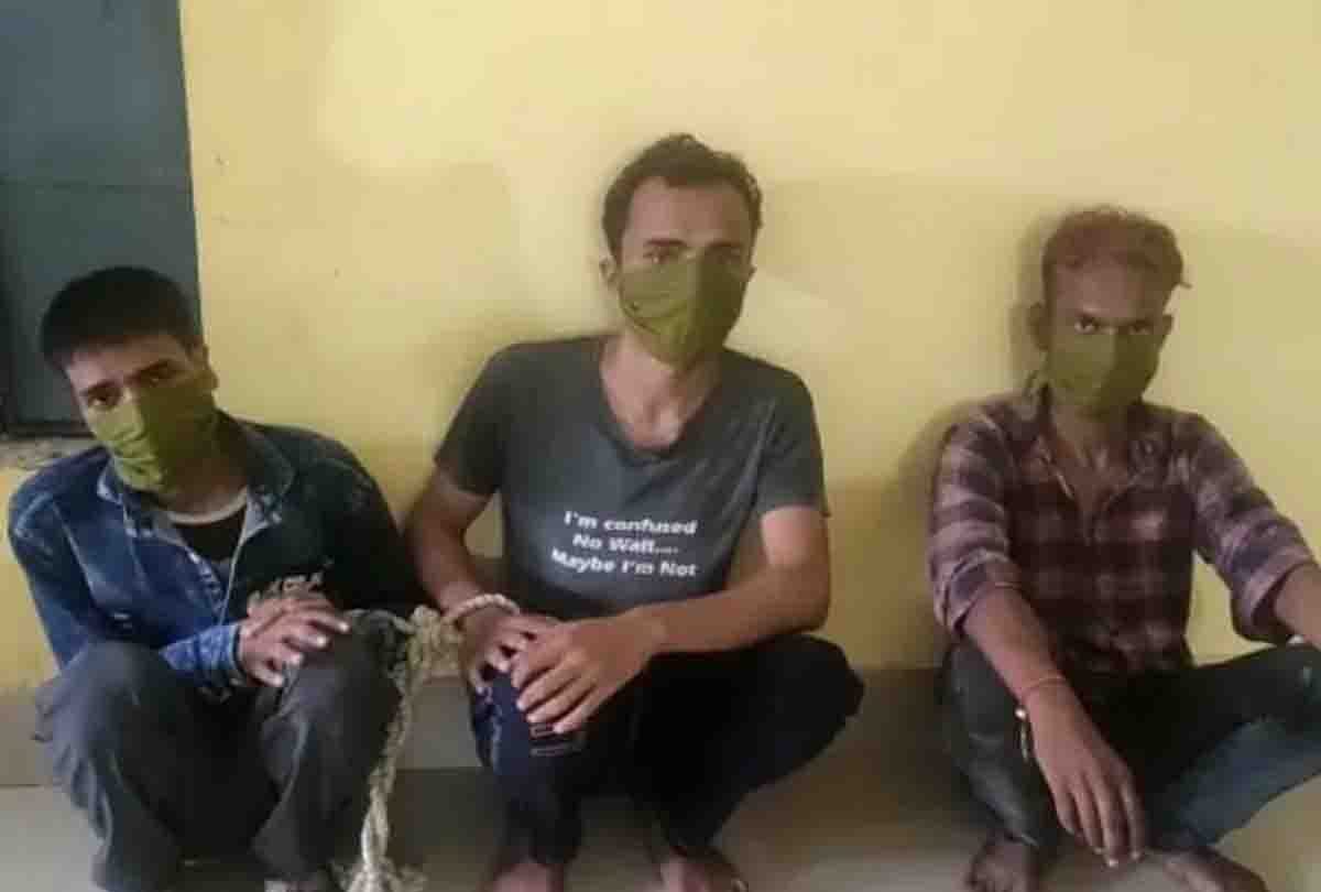 Three accused caught printing fake currency in Auraiya, fake notes of two thousand and five hundred seized