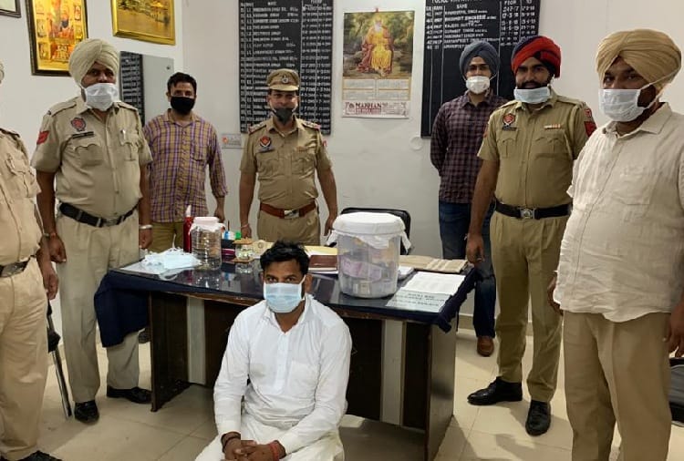 The security guard robbed the bank by taking the staff hostage