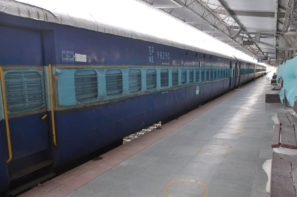 Isolation coach waiting for suspected patients, 45 days showpiece made