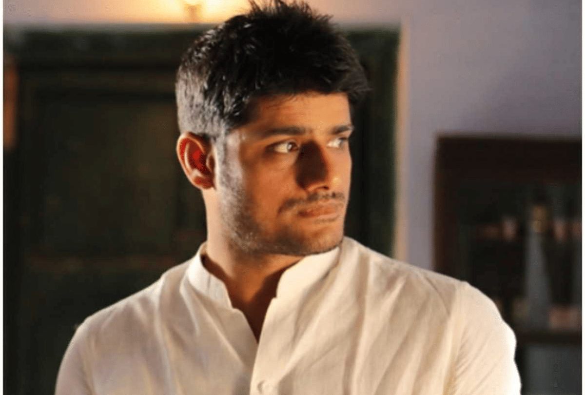 Sandip singh Shares Screenshots Of Chats With Sushant Singh Rajput and His sister Mitu Singh