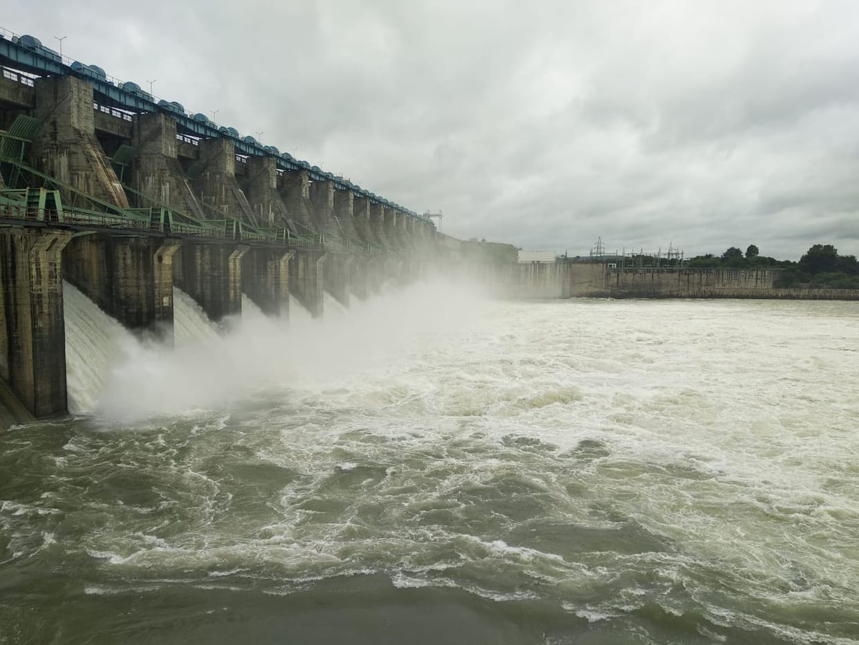 40 thousand qusac water released by rajghat