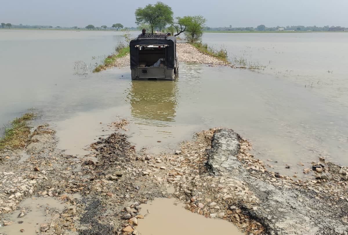 Gorakhpur Flood News: Ghaghra river still flowing above danger mark in Gorakhpur division