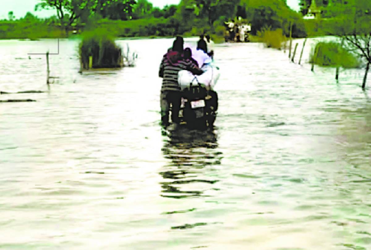 primary School drowned in saryu river in bahraich