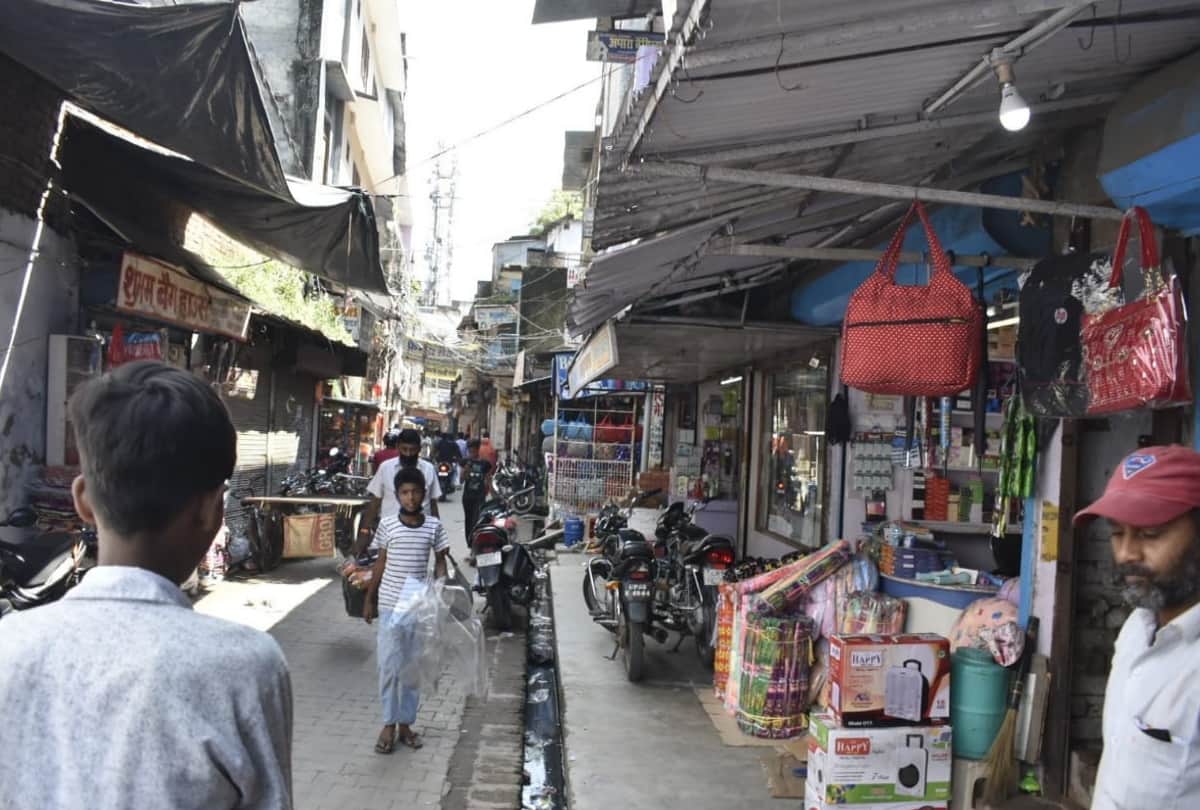 Gorakhpur lockdown open after two days heavy traffic jam in city