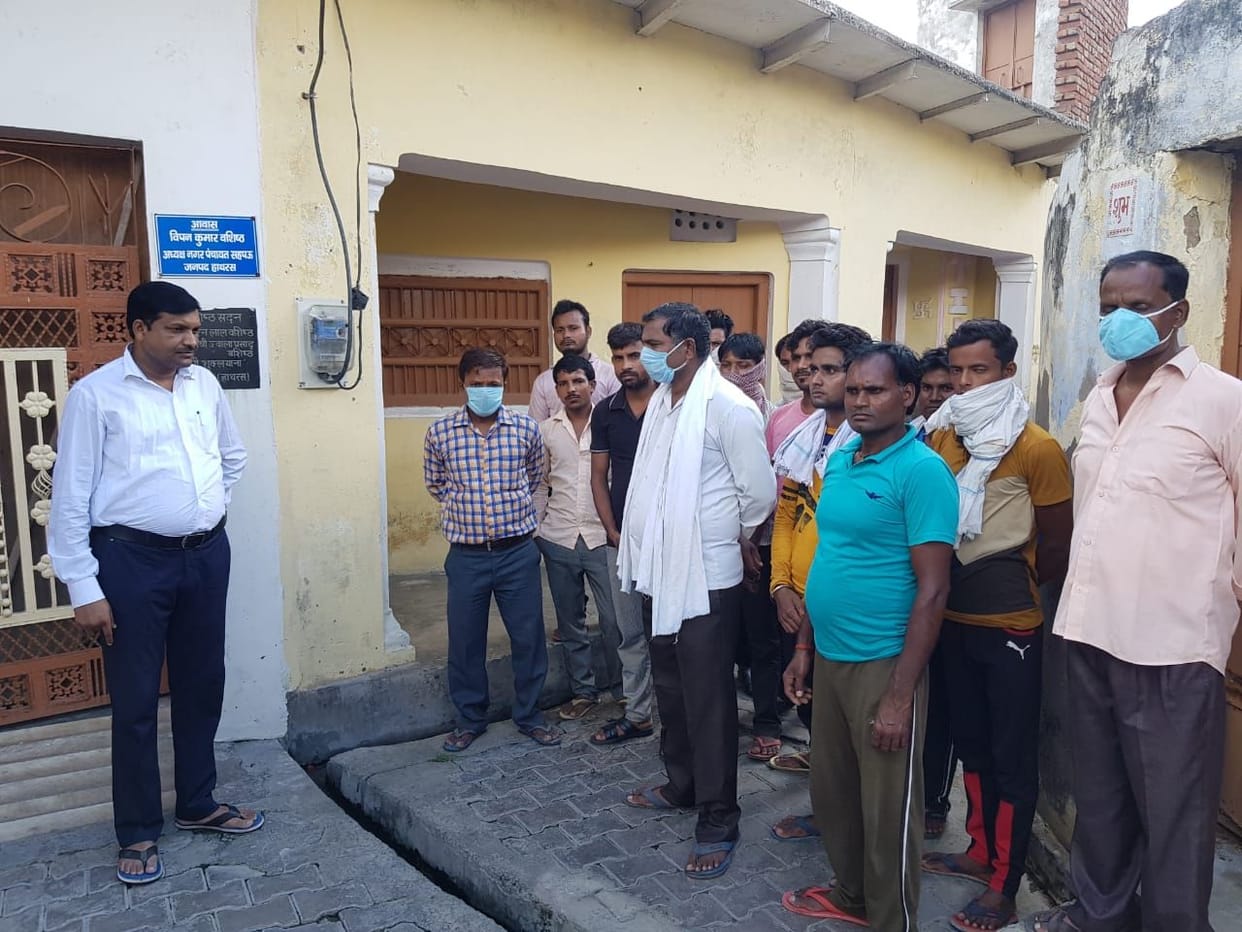 cleaning man grinding in EO and Chairman's battle,  wages stop