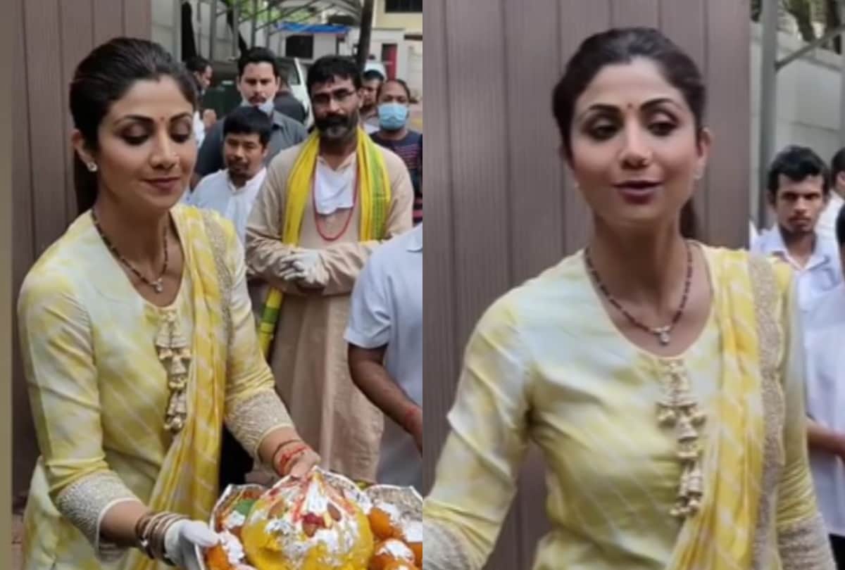 shilpa shetty hosting ganesh chaturthi festival here video
