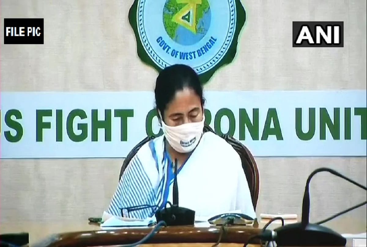 West Bengal chief minister Mamta Banerjee asked centre to postponed NEET and JEE exams