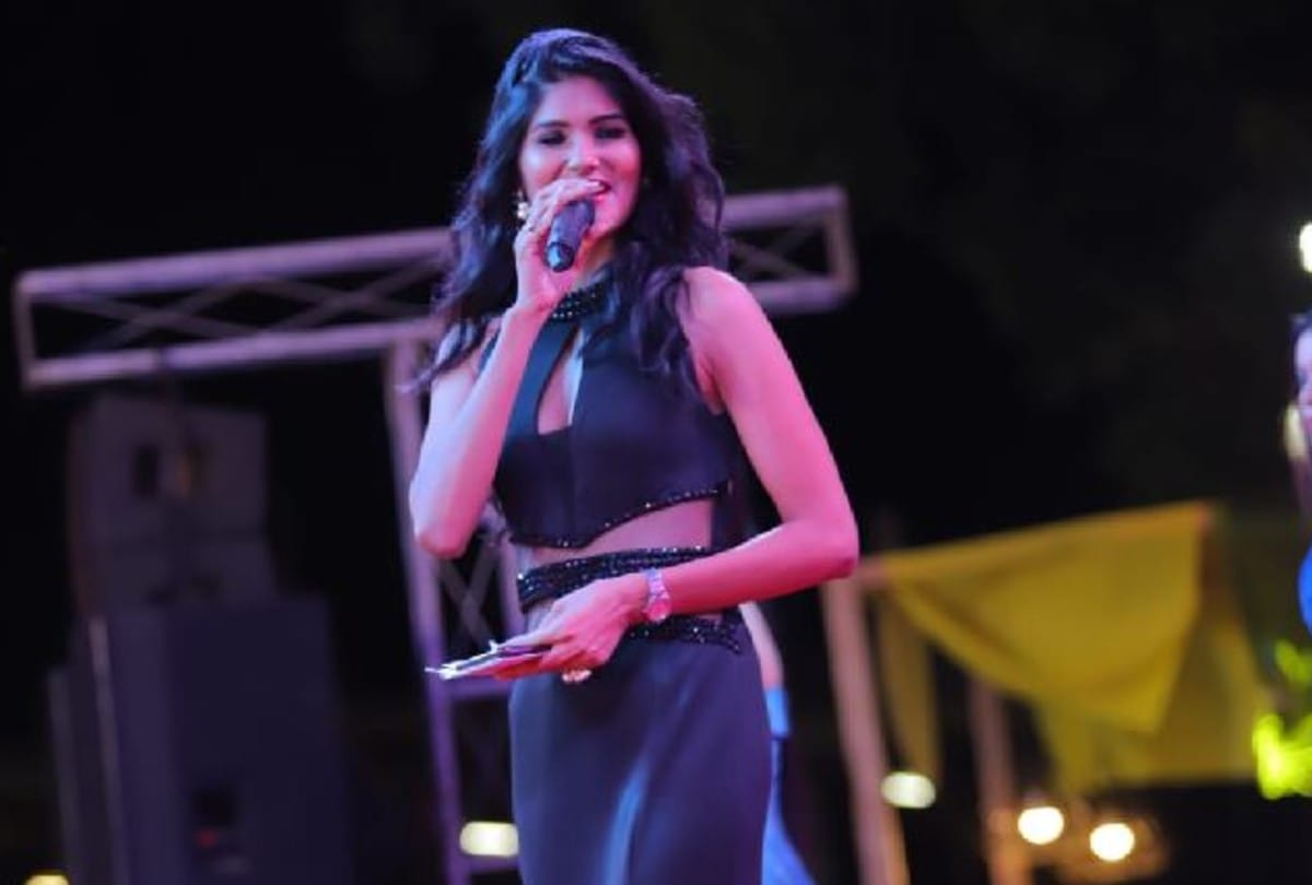 Aparajita 100 Million Smiles success story of anchors and models