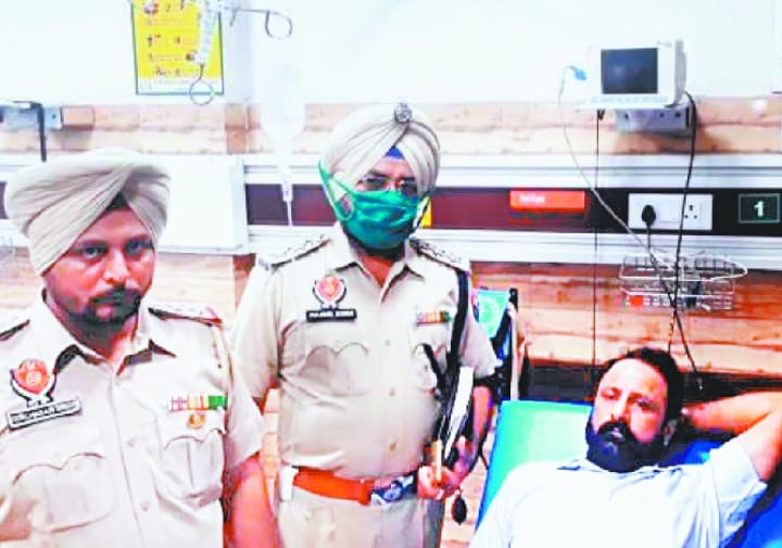Punjab News in Hindi: Encounter in Tarn Taran of Punjab, ASI injured