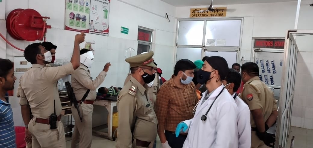 excise department sipahi murdered in Sultanpur.