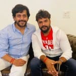 सांसद रवि किशन और भोजपुरी सुपरस्टार खेसारी लाल।
