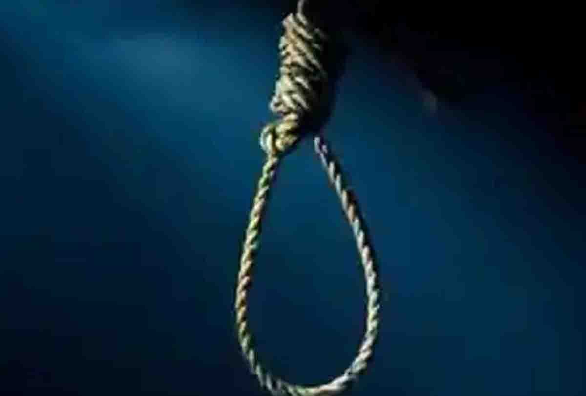 body of a prisoner found hanging in a district prison, two suspended