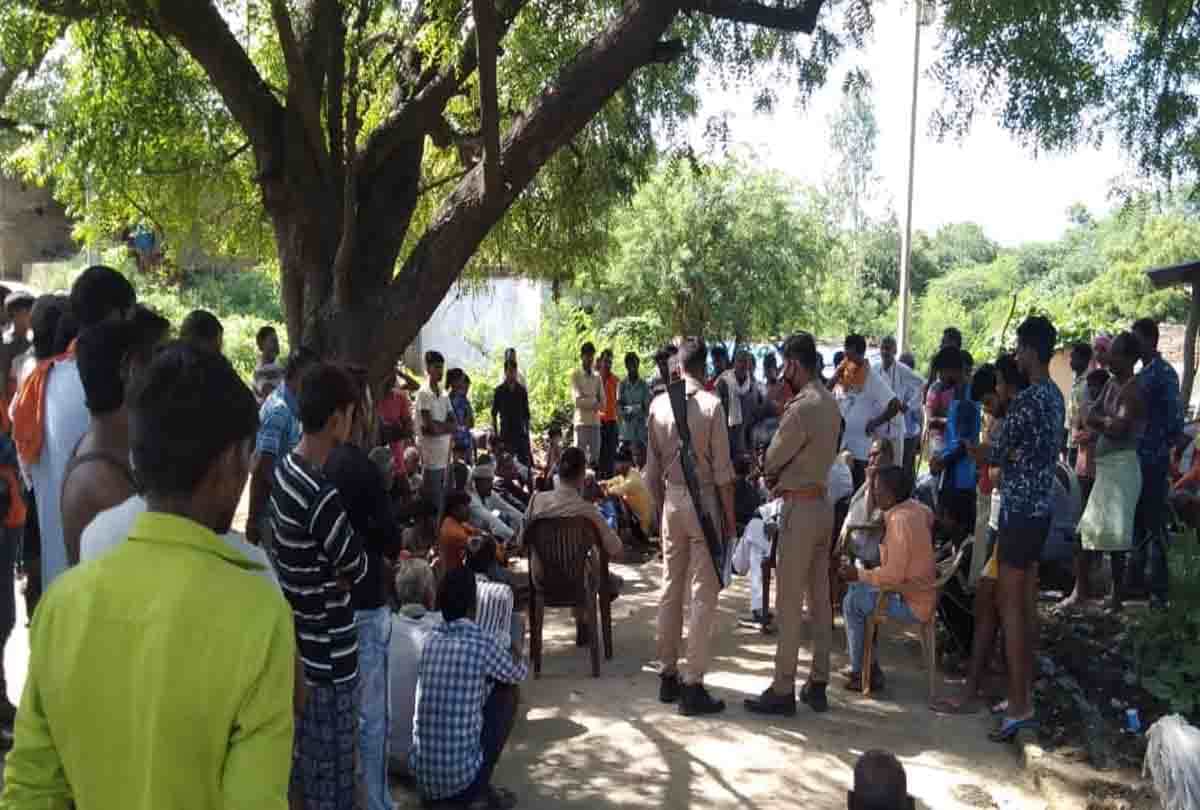 Truck collision in pickup, four migrant workers killed