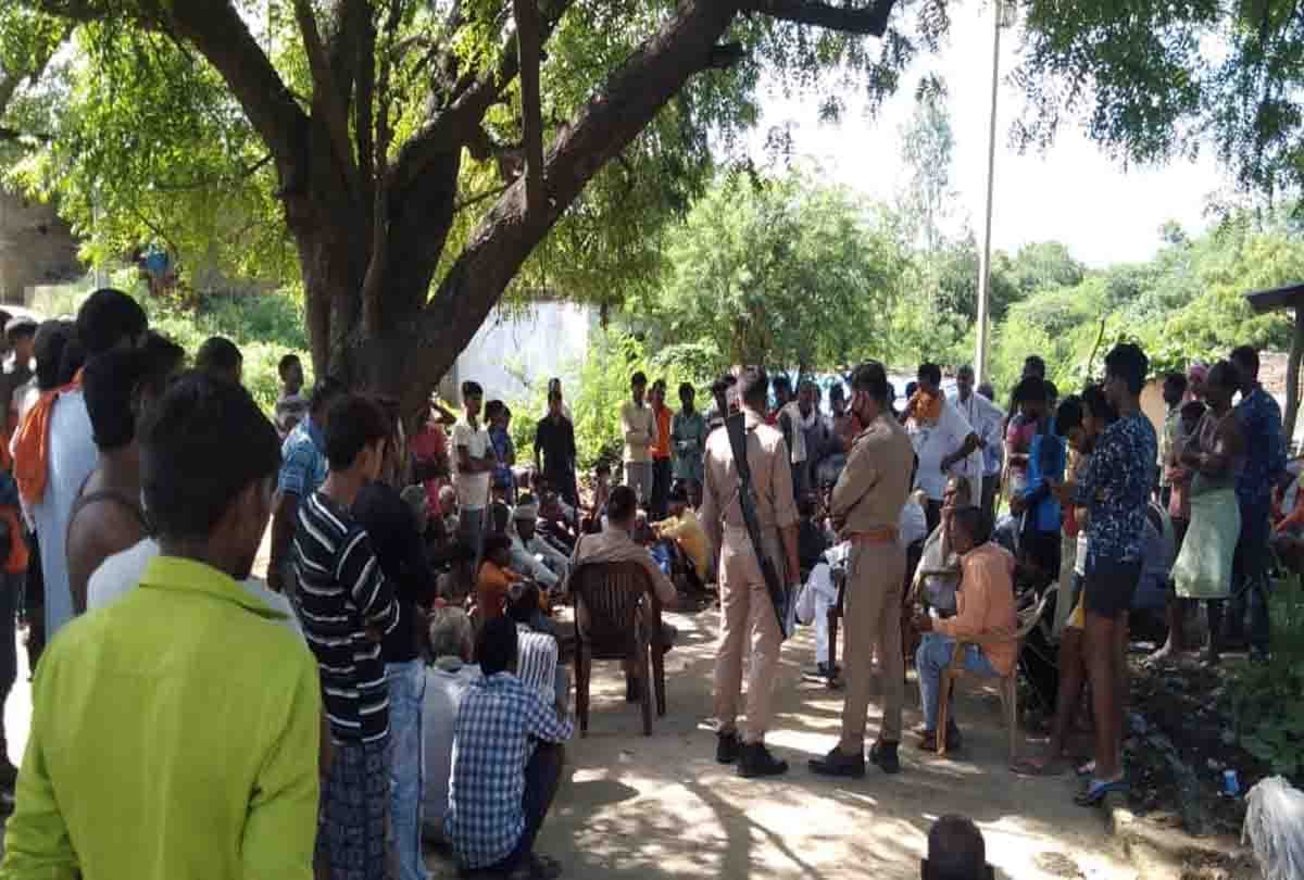Truck collision in pickup, four migrant workers killed