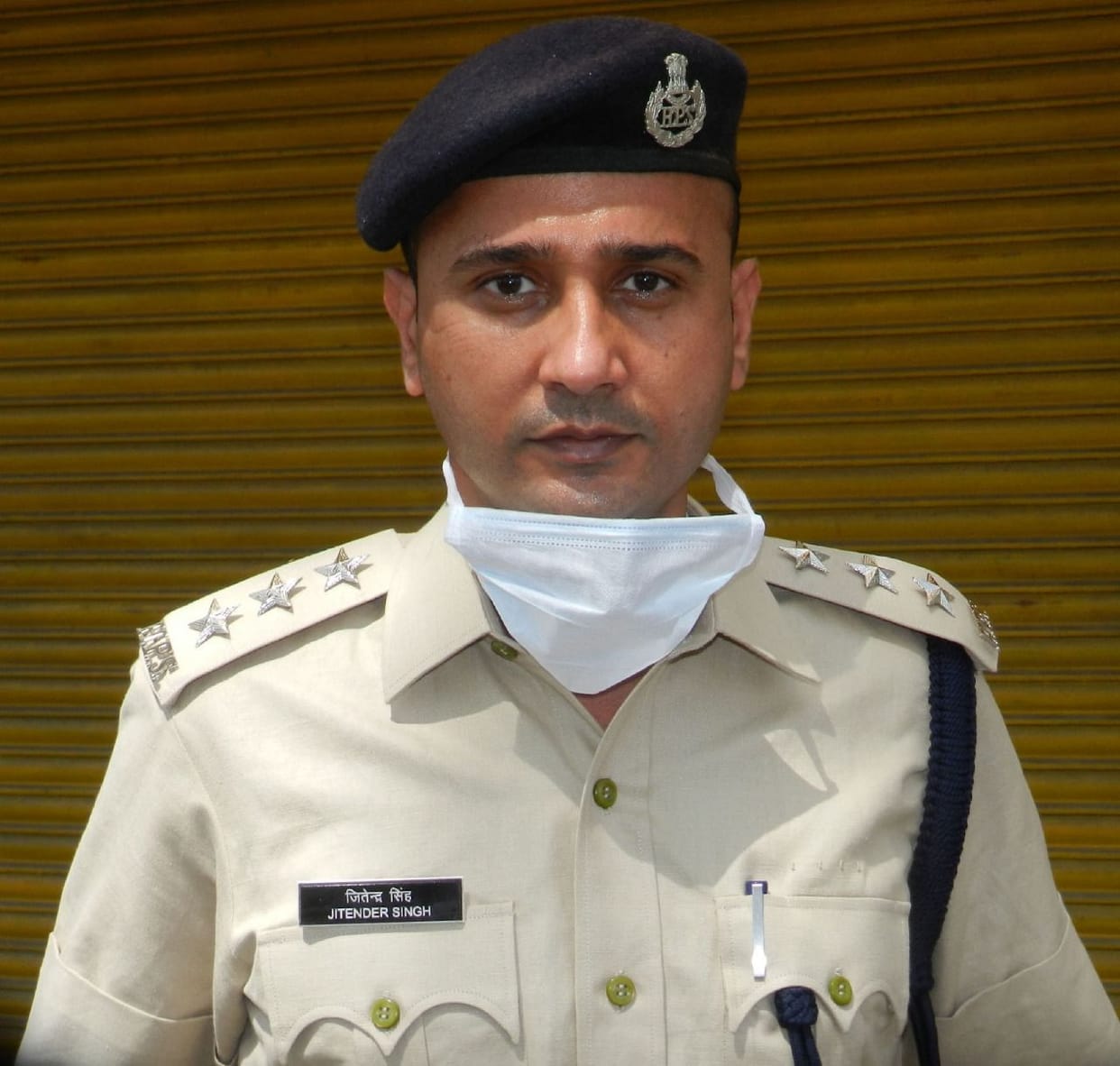 Munish, who defrauded as a fake income tax officer, found the address of four fake accounts, laptop and printer recovered
