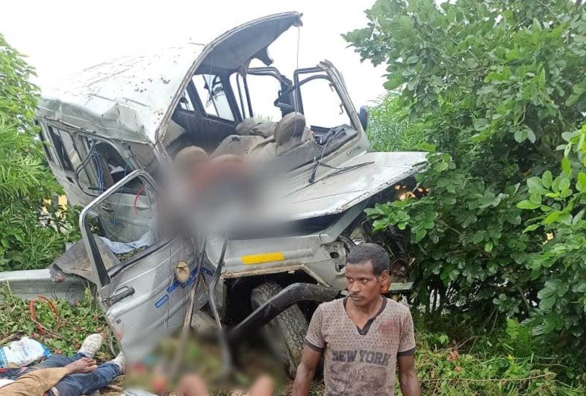 Horrific accident on Yamuna expressway in Mathura