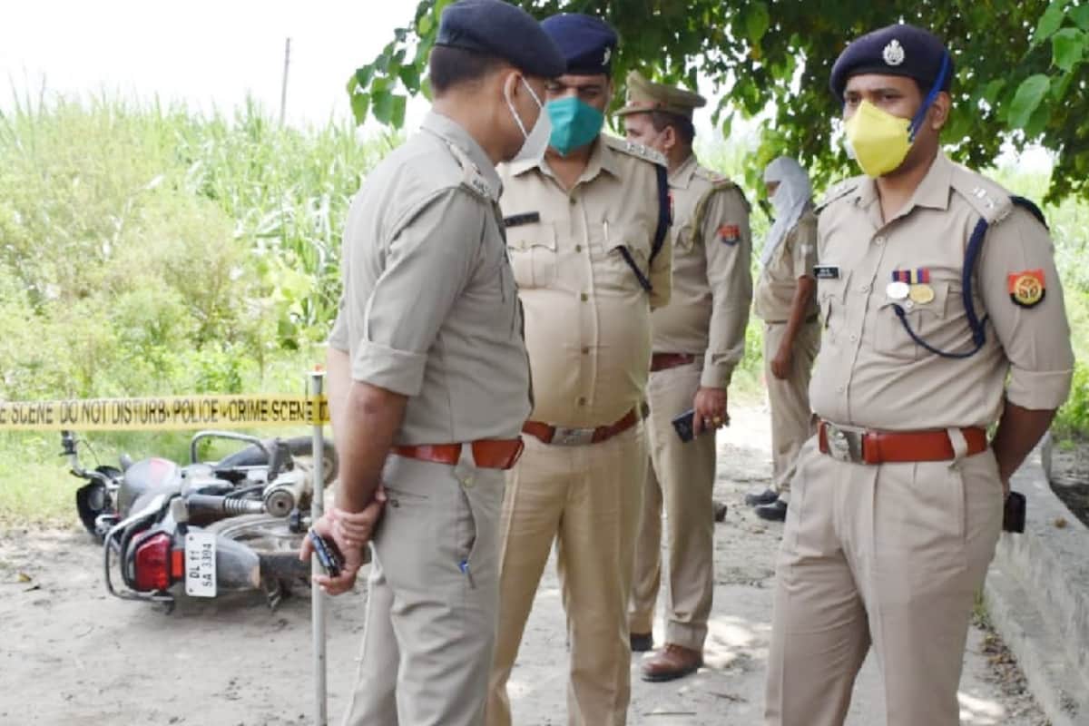 police arrested the absconding accused of murder of a youth in baghpat