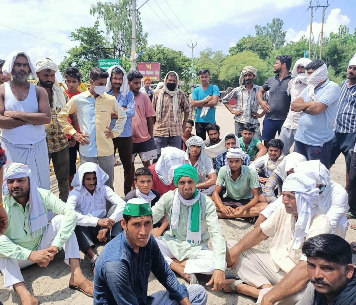 Muzaffarnagar: Anger erupted over death of youth, jammed